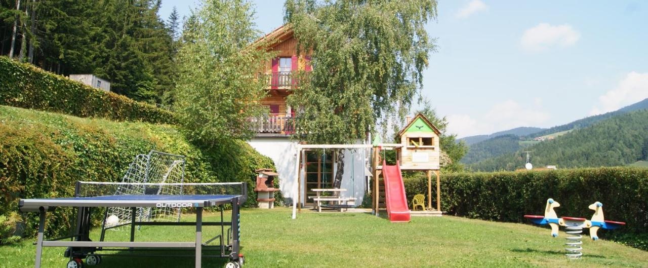 Grosses Mit 5 Schlafzimmer & 4 Baeder Holiday home Pollauberg