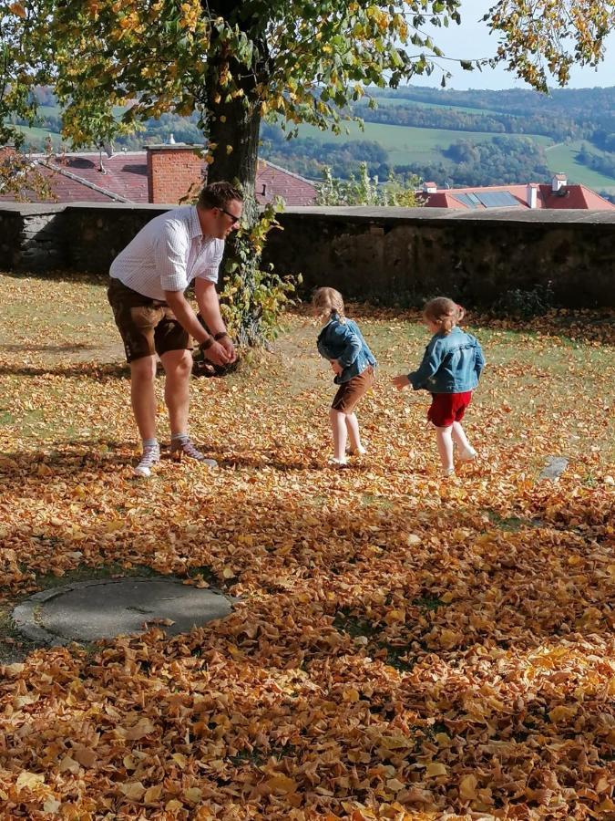 Holiday home Grosses Mit 5 Schlafzimmer & 4 Baeder *